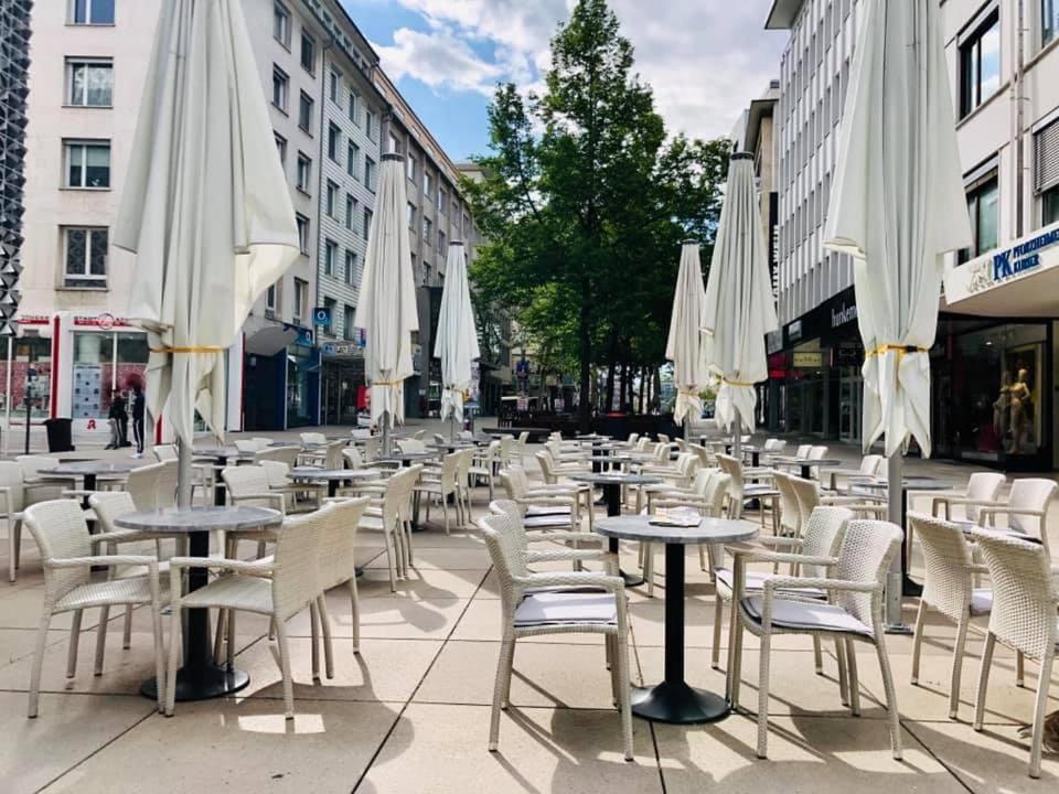 Wunderschoenes Im Zentrum Goldstadt Apartment